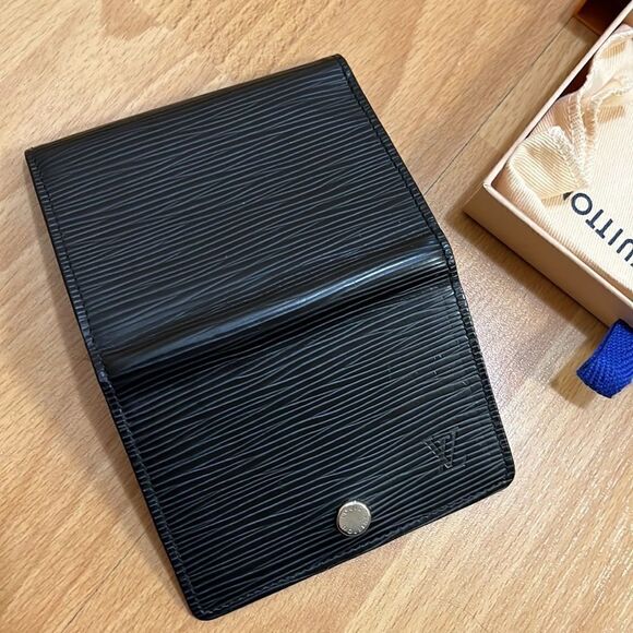 Louis Vuitton Epi Noir Flap cardholder - Picture 5 of 13